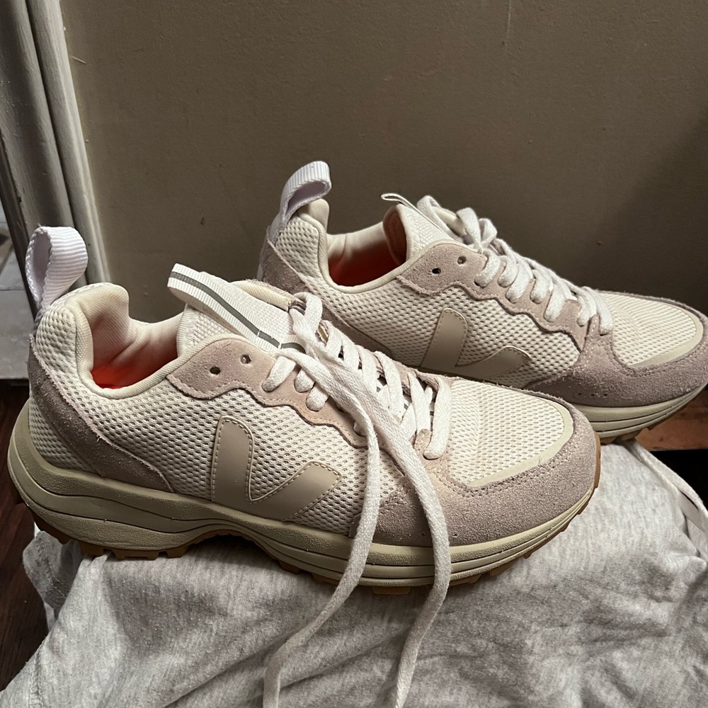 Veja Venturi Sneakers White Pearl Natural Sz 40